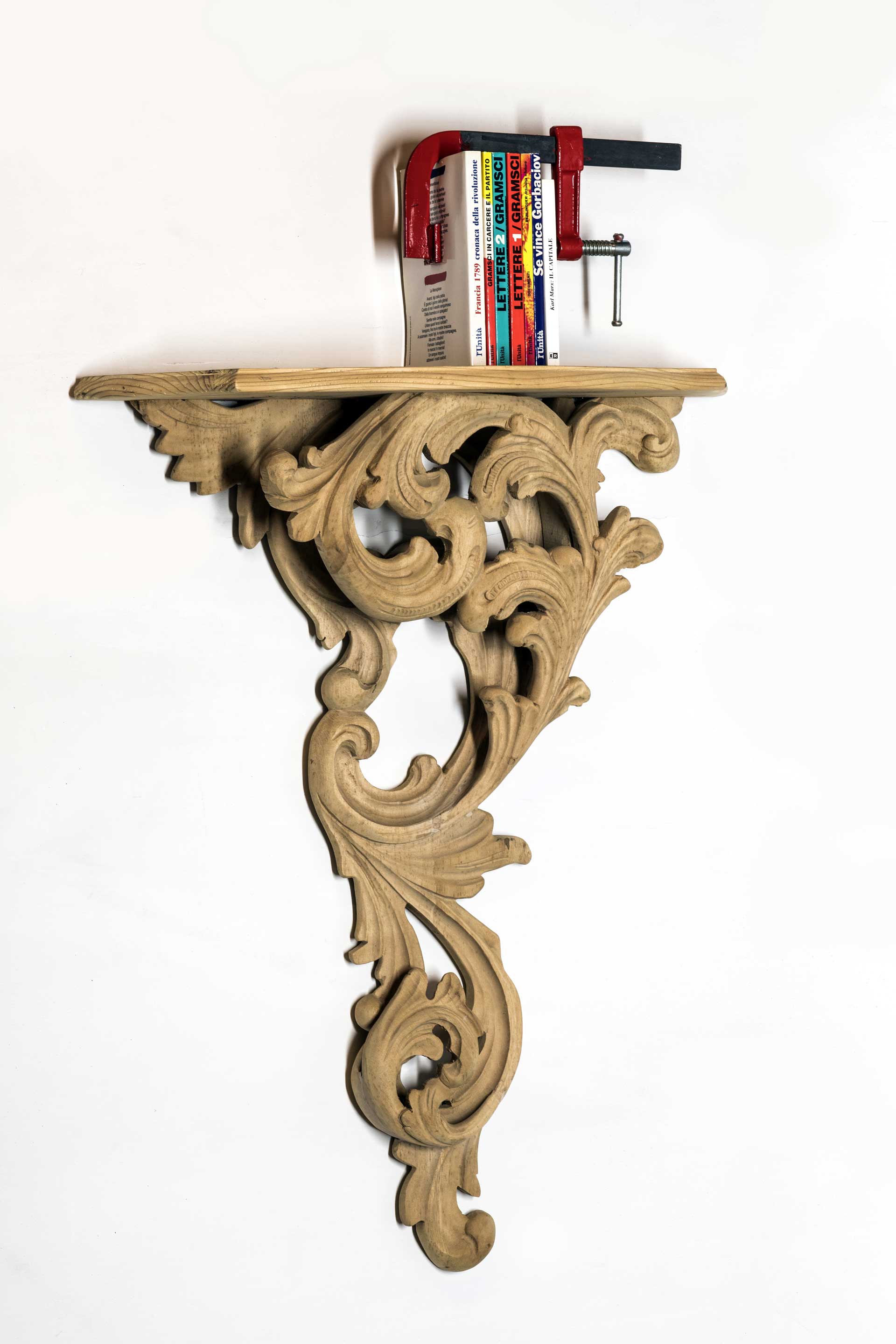 time sized leonardo pierro